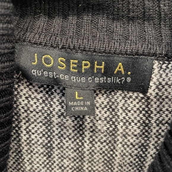 Women's Black and White Sweater - Picture 5 of 7